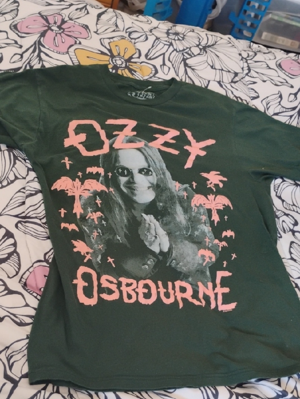 Ozzy Osbourne Pink Bats Portrait T-shirt